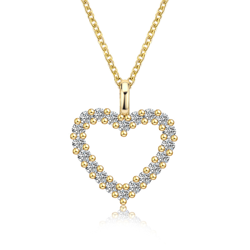 Olivie Stříbrný náhrdelník GOLD 0,6ct MOISSANITE SRDCE 9804