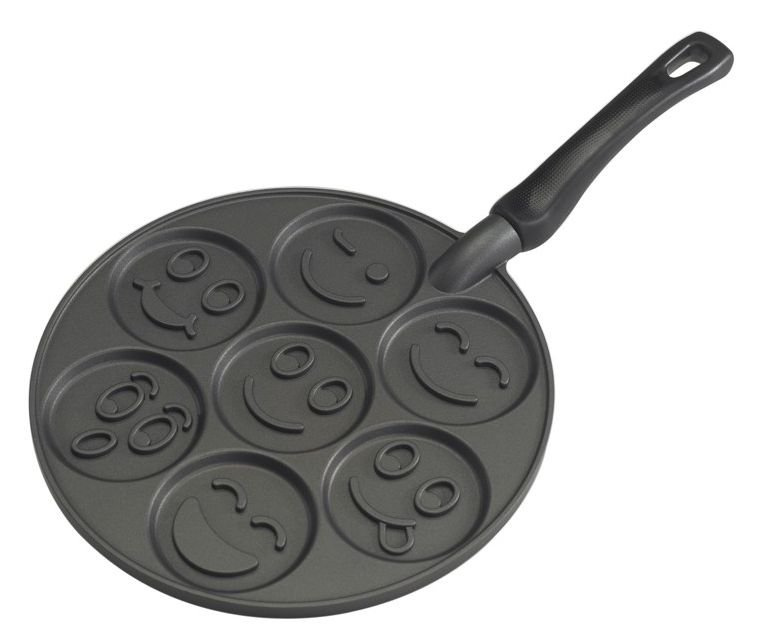 Nordic Ware Pánev na lívance, smajlík, 26 cm 1920