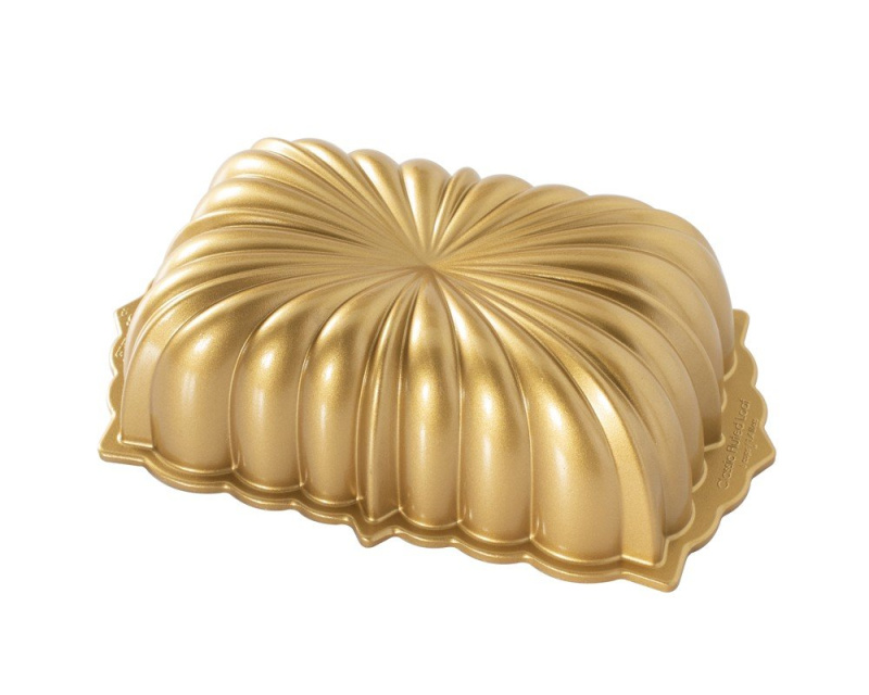 Nordic Ware Forma na biskupský chlebíček Classic, zlatá,1,4l  81677