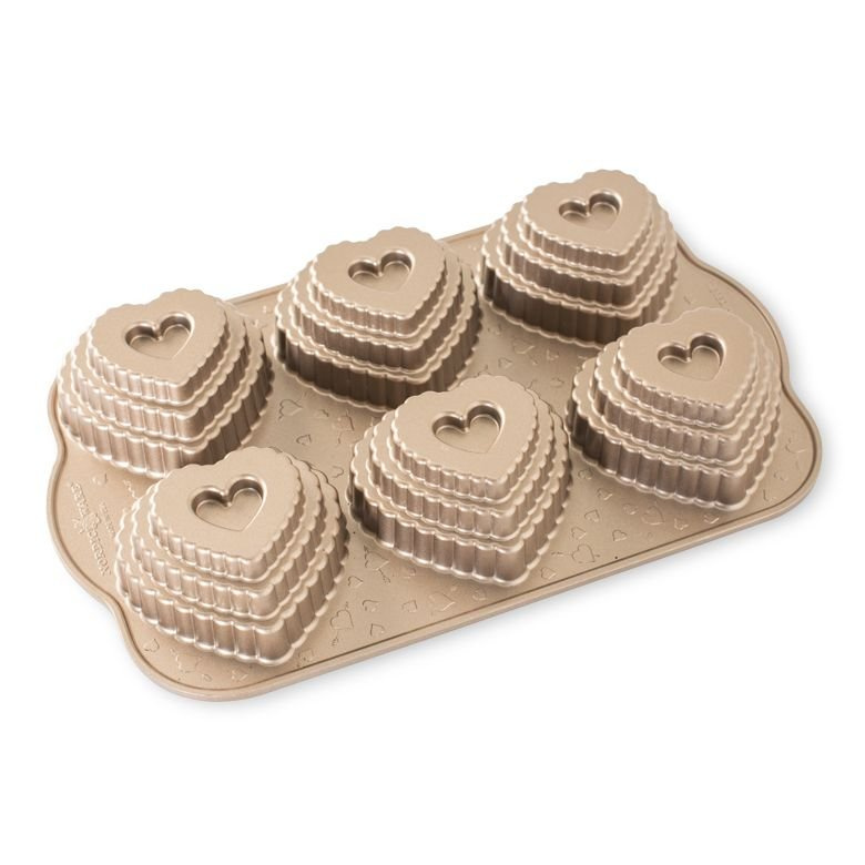 Nordic Ware Vrstvené srdíčko plát se 6 formičkami, karamelová, 07 l 90937