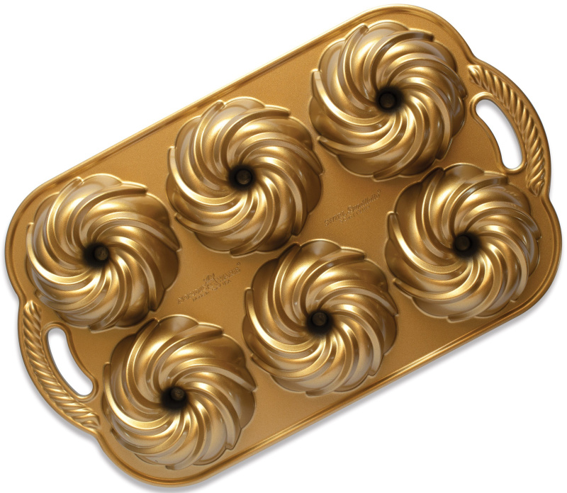 Nordic Ware Forma na 6 minibábovek Swirl, zlatá, 710 ml 93977