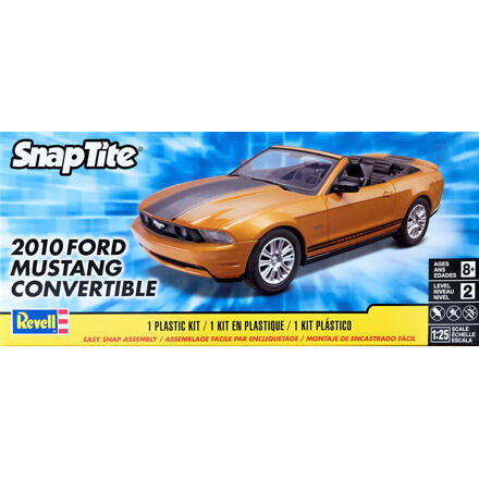 Snap Kit MONOGRAM auto 1963 -  2010 Ford Mustang Convertible (1:25)