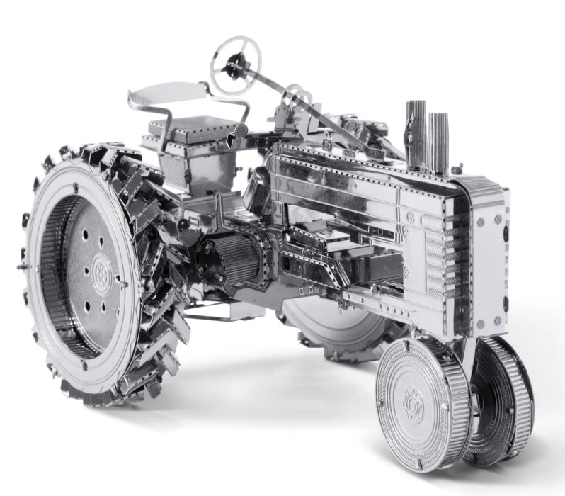 METAL EARTH 3D puzzle Traktor