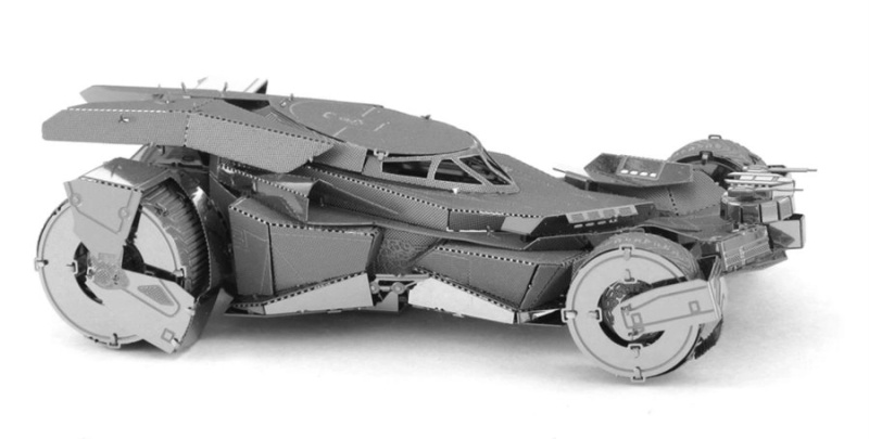 Metal Earth 3D puzzle Batman vs. Superman: Batmobile 54 ks