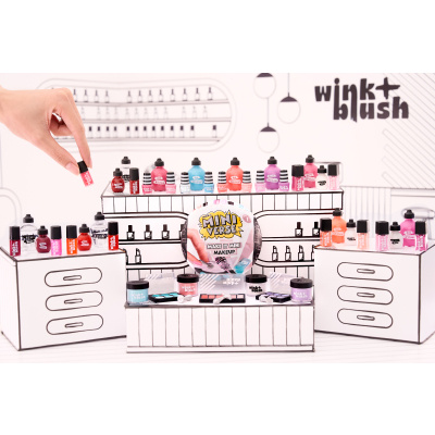 Mini kosmetika figurka Miniverse