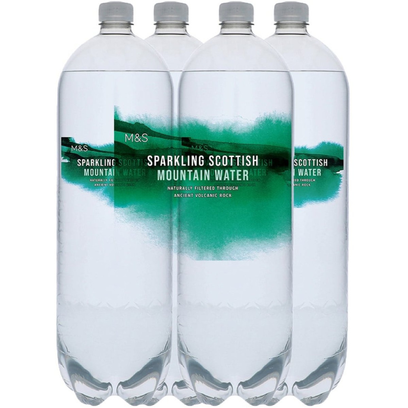 Marks & Spencer Skotská perlivá horská voda (4×2 l)