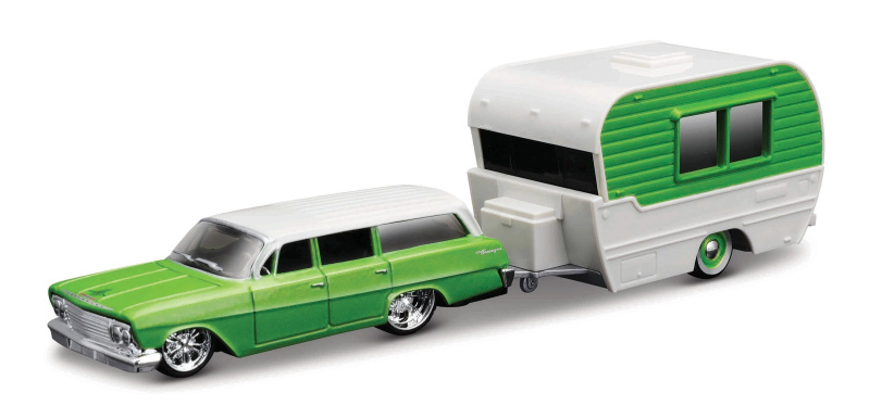 Maisto - Chevrolet Biscayne Wagon Classic Craft 1962, 1:64