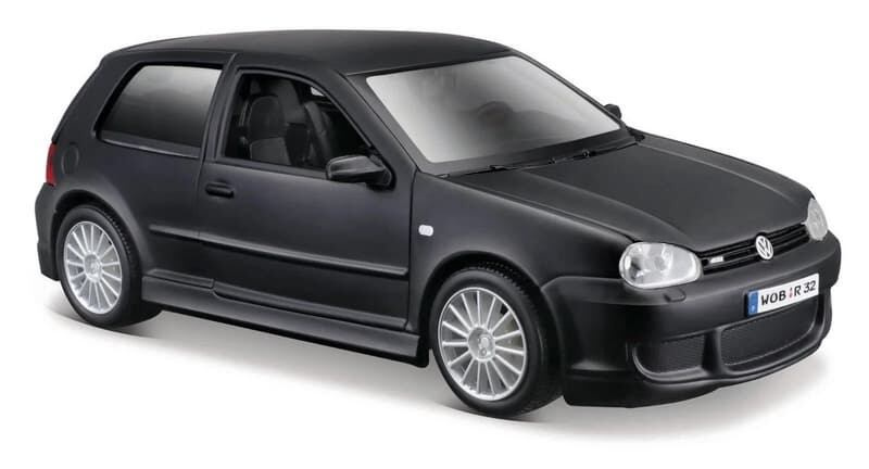 Maisto Volkswagen Golf R32 31290 černá 1:24