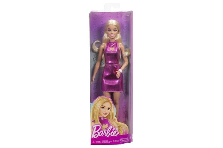 Barbie Modelka v metalických šatech