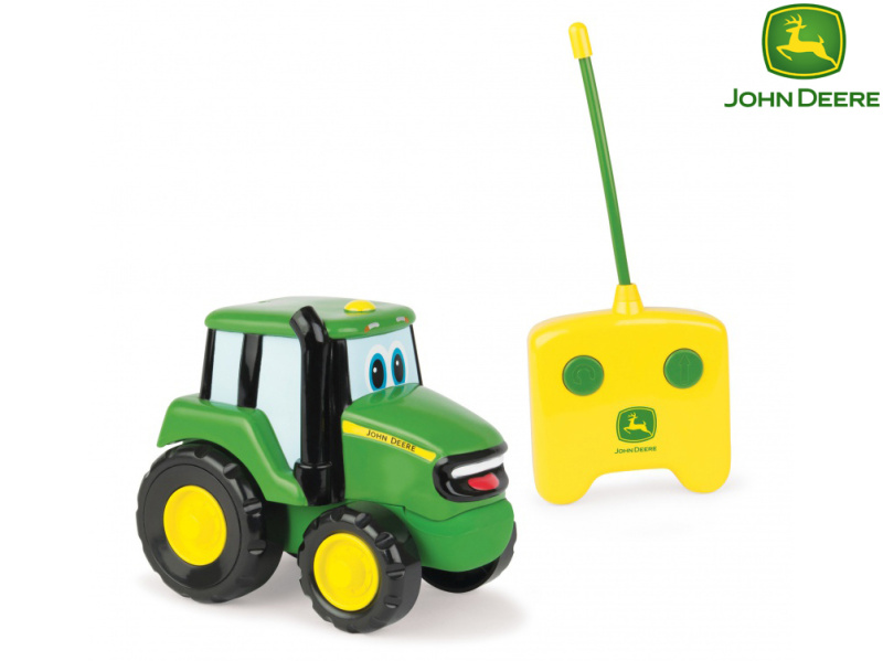 Tomy John Deere Kids Traktor Johny na dálkové ovládání