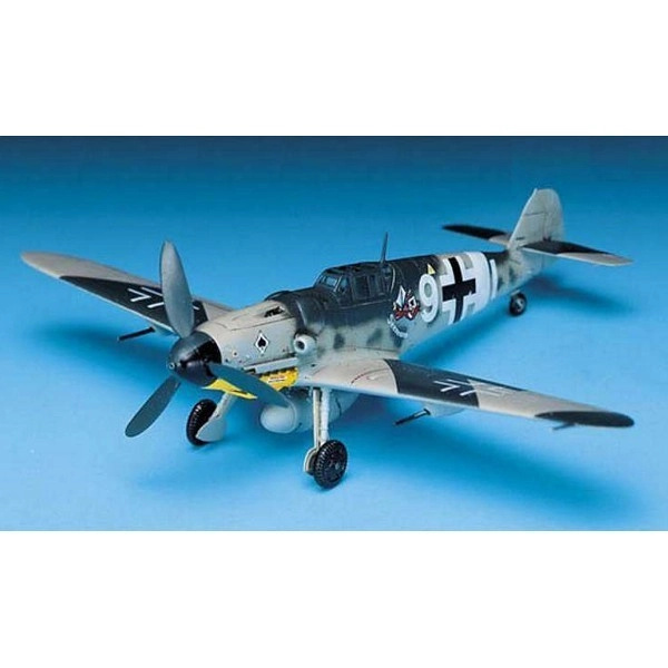 Academy Model Kit letadlo 12467 MESSERSCHMITT BF109G 6 1:72
