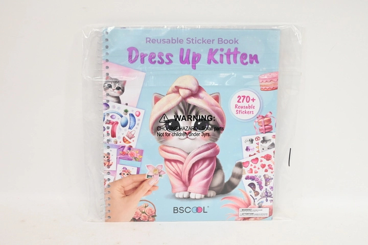 Stnux knížka se samolepkami dress up kitten