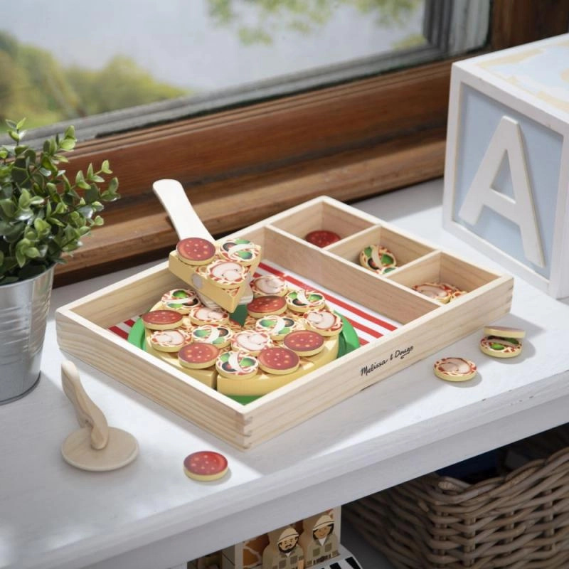 Melissa & Doug pizza party set