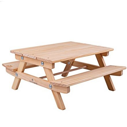 Bigjigs Toys Drevená pikniková lavička pre bábiky