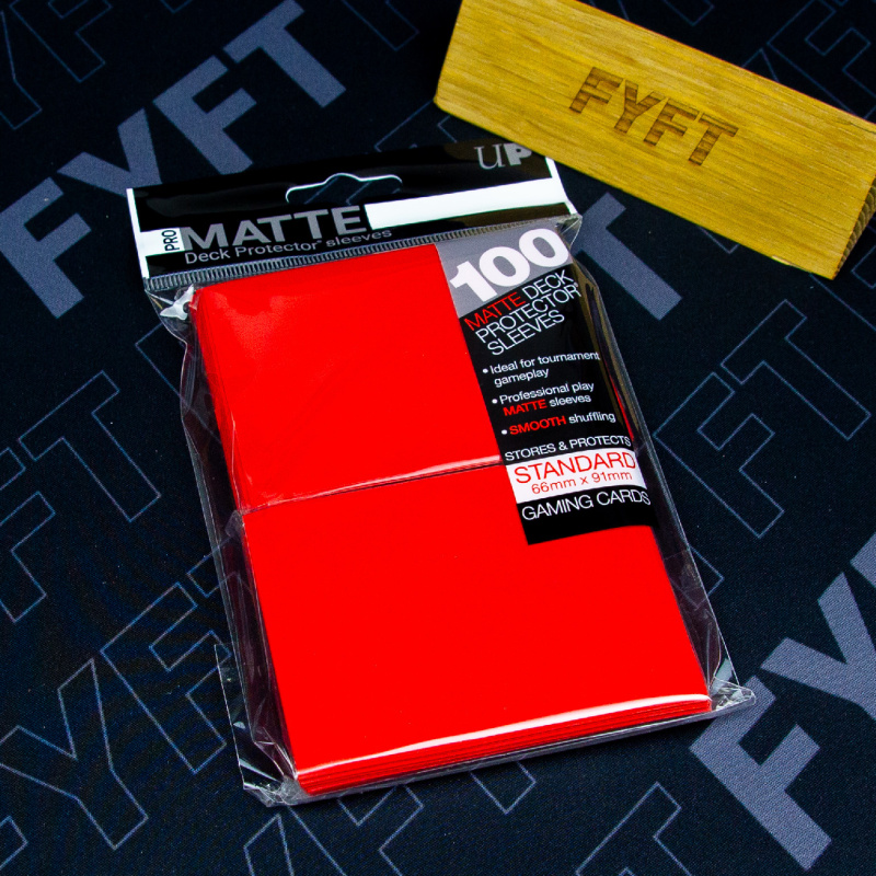 Obaly na karty Ultra Pro Pro-Matte Red 2x50 ks