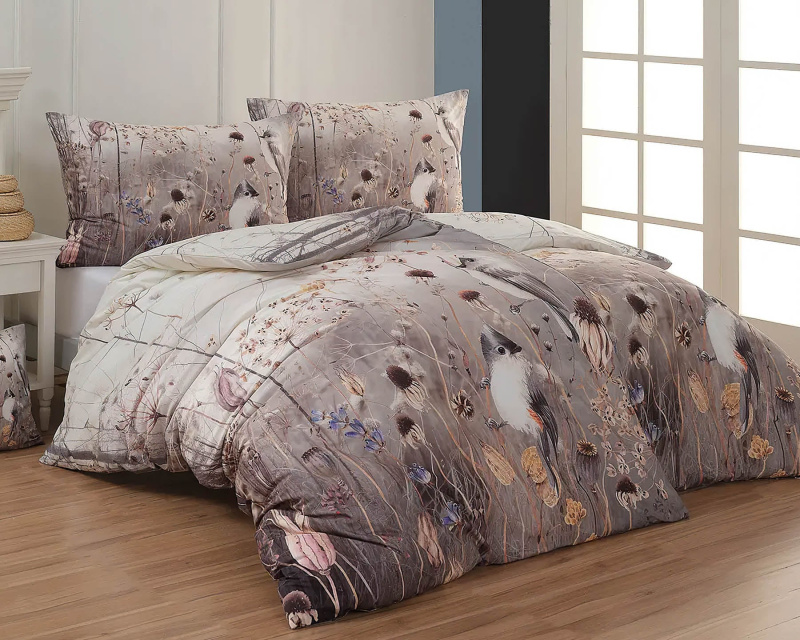 Matějovský Povlečení MARCIA, podzimní krajina s ptáčky, béžové, bavlna hladká digitál, 140x200cm + 70x90cmPOPPY, mákové květy, meruňkové, bavlna hladká digitál, 140x200cm + 70x90cm