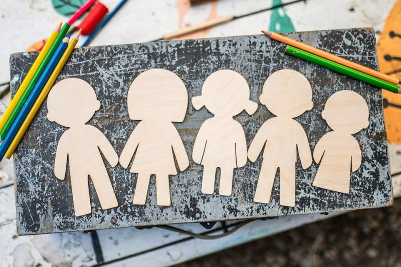 BeWooden Maluj a obkresluj - Rodina