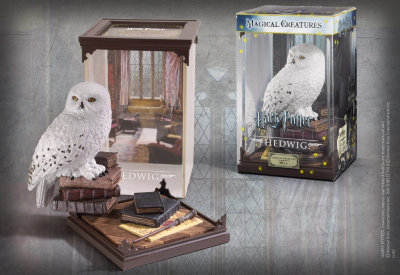 Noble Collection Harry Potter Magical Creatures Hedwika