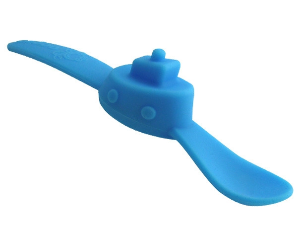 Modrá dětská lžička Oogaa loď