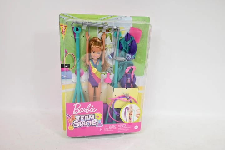 Barbie team Stacie – gymnastický set s hrazdou a doplňky