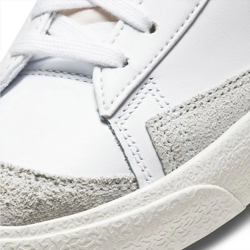 Nike Blazer Mid '77 W CZ1055 100 dámské boty 38 1/2