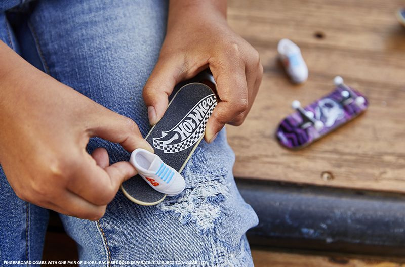 Mattel Hot Wheels Fingerboard a boty ASST