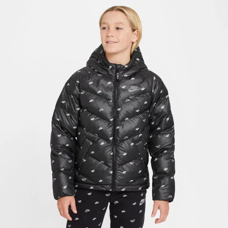 Bunda Nike Sportswear pro mládež DX1266-010 S (128-137)