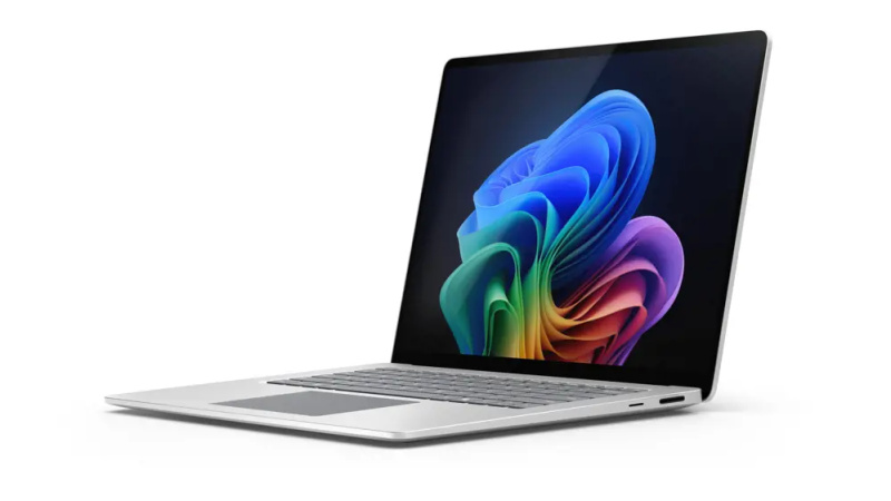 Microsoft Surface Laptop 7 15" EP2-21439 Platinová