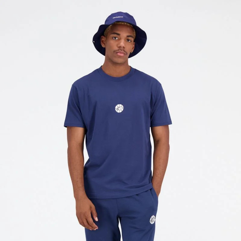 Pánské tričko New Balance Top NB Hoops Essentials Fundamental NNY M MT23582NNY M