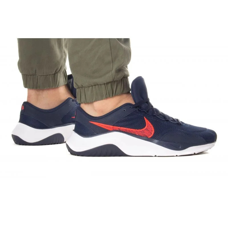 Boty Nike Legend Essential 3 NN M DM1120-401 44.5