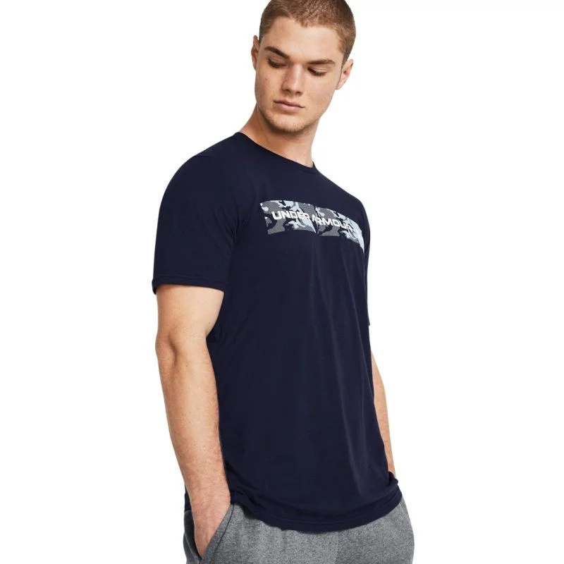 Under Armour Camo Chest Stripe T-shirt M 1376830 410 pánské L