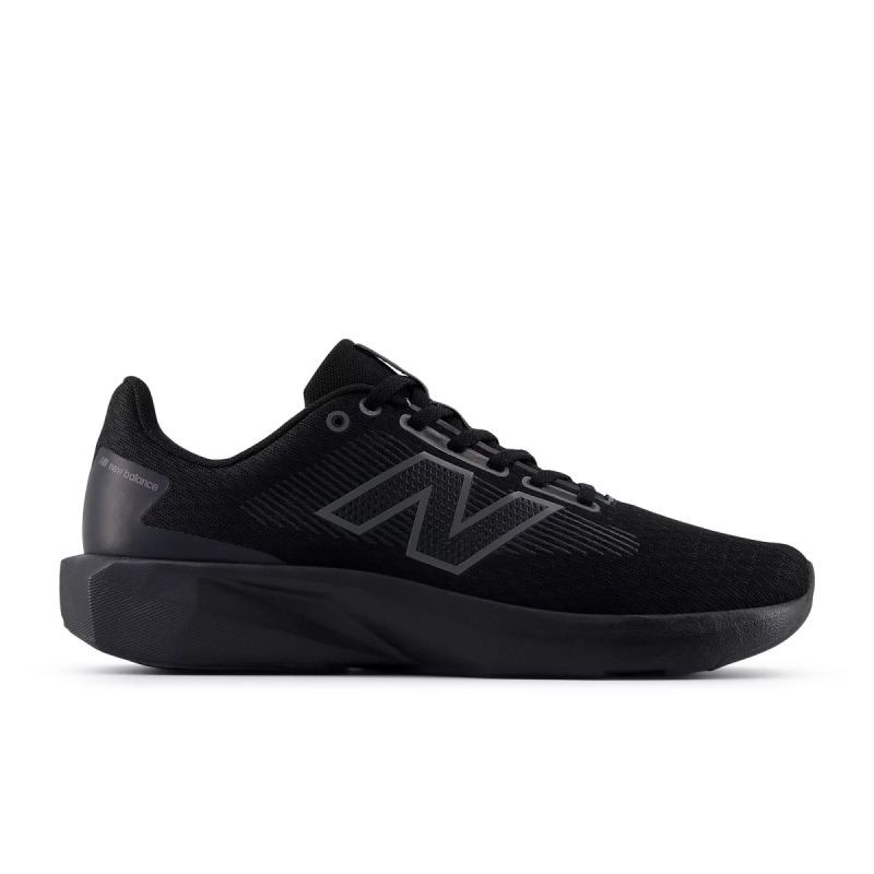 Pánské běžecké boty New Balance M413LA3 40,5