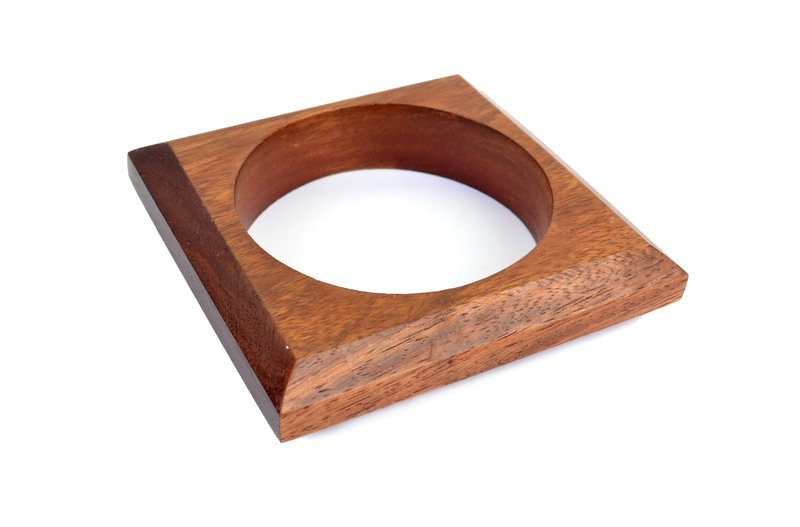 Sanu Babu Náramek - dřevo, čtverec