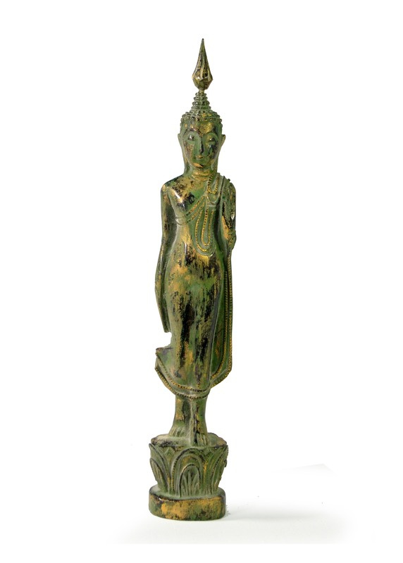Sanu Babu Narozeninový Buddha, pondělí, teak, zelená patina, 26cm