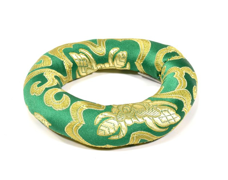 Sanu Babu Podložka pod tibetskou mísu ze zeleného brokátu, prům. 10cm