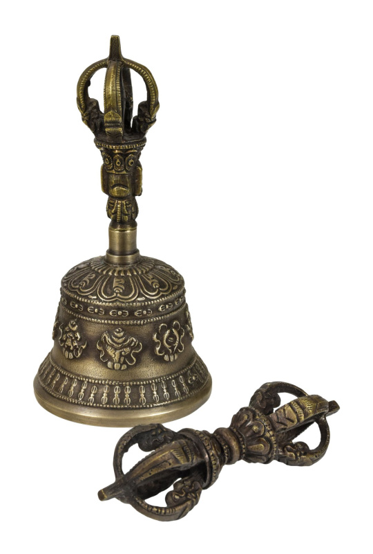Sanu Babu Tibetský zvon a dorje, mosazná barva, ornament, 15cm (9B)