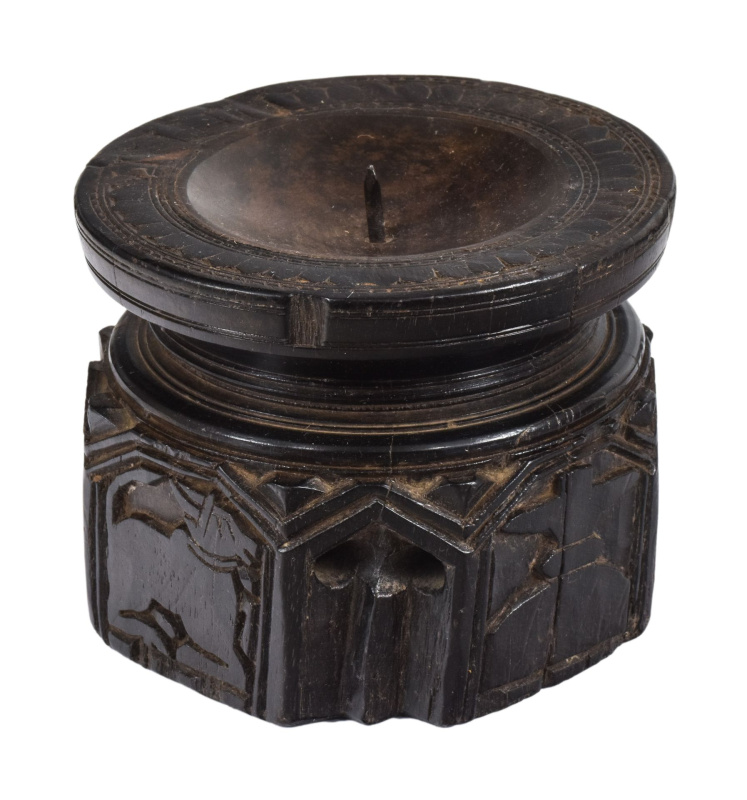 Sanu Babu Dřevěný svícen ze starého teakového sloupu, 11x11x10cm (5L)