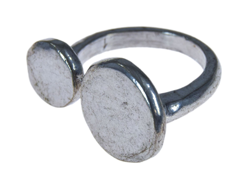 Sanu Babu Prsten, otevřený, dvě kolečka, 15mm, postříbřený 57