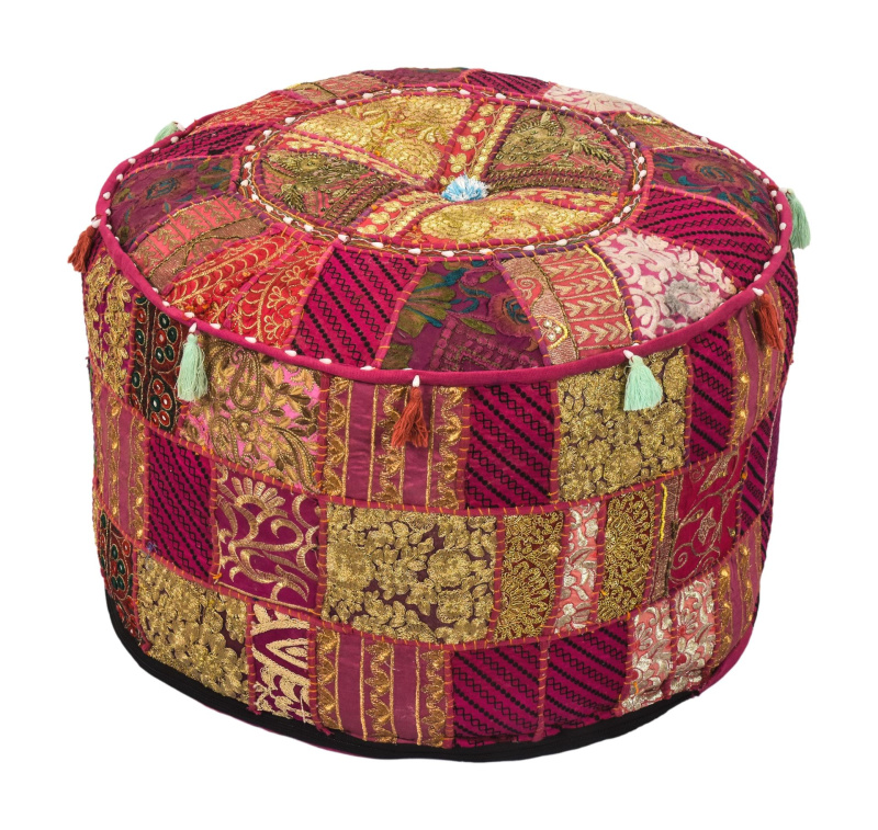 Sanu Babu Taburet z Rajasthanu s bohatou Ari výšivkou, průměr 55cm výška 39cm patchwork (CY)