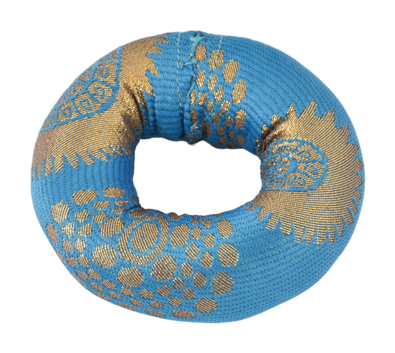 Sanu Babu Podložka pod tibetskou mísu z tyrkysovo-zlatého brokátu, prům.10cm