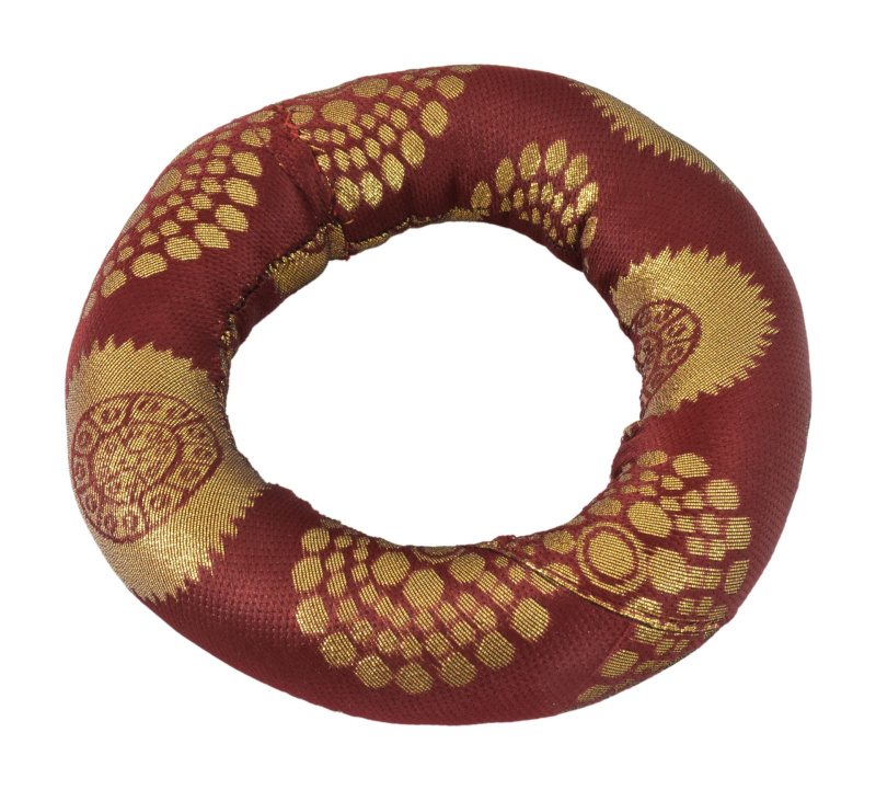 Sanu Babu Podložka pod tibetskou mísu z vínovo-zlatého brokátu, prům.15cm