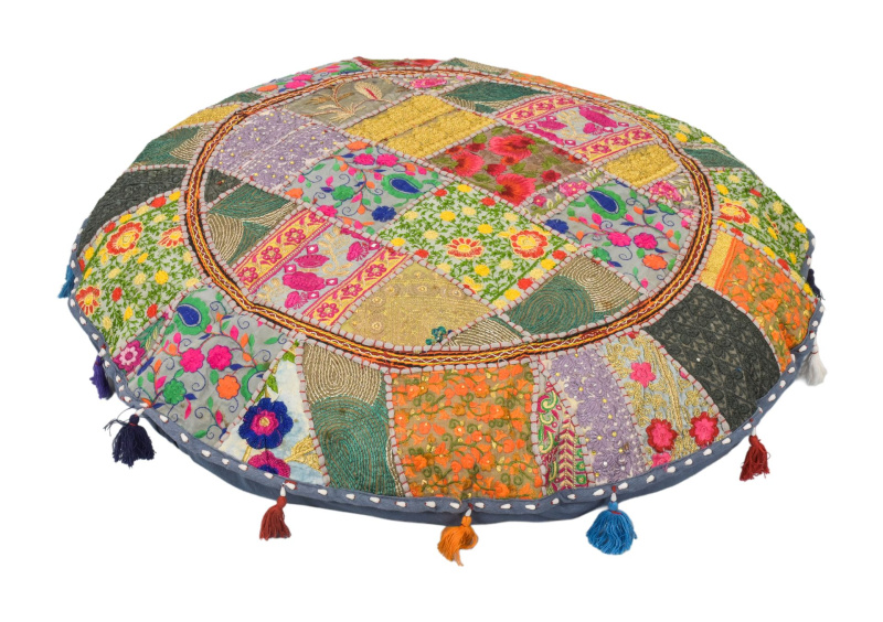 Sanu Babu Kulatý meditační polštář z Rajastanu, patchwork, bohatě zdobený, 60x20cm (AL)