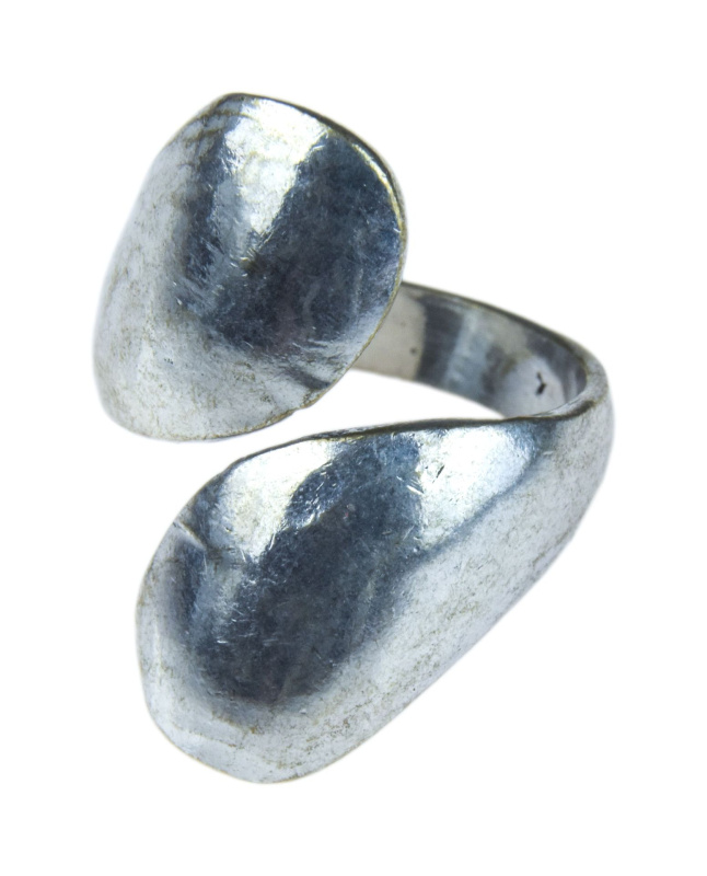 Sanu Babu Prsten, postříbřený (10µm), asymetrický (11) 53