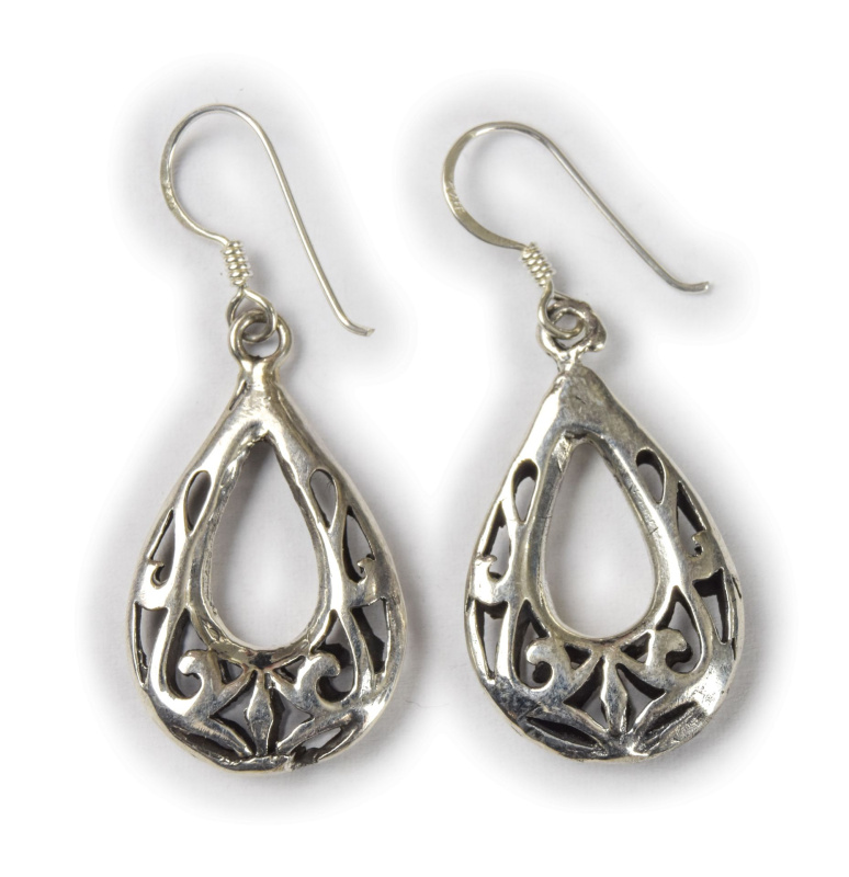 Sanu Babu Stříbrné náušnice ve tvaru kapky s ornamenty, AG 925/1000, 6g, Nepál (7A) Stříbrná