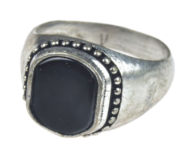 Sanu Babu Prsten s polodrahokamem, černý onyx 11x13mm, zdobený, postříbřený(10µm) 65