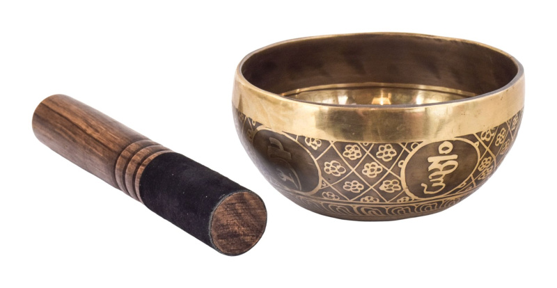 Sanu Babu Tibetská mísa, "Gulpa", gravírovaná s designem, průměr 13cm