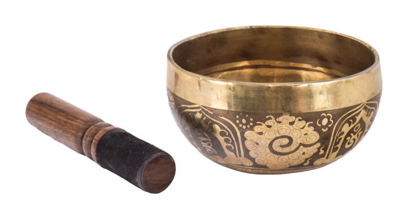 Sanu Babu Tibetská mísa, "Gulpa", A, gravírovaná s designem, průměr 13cm (7A)