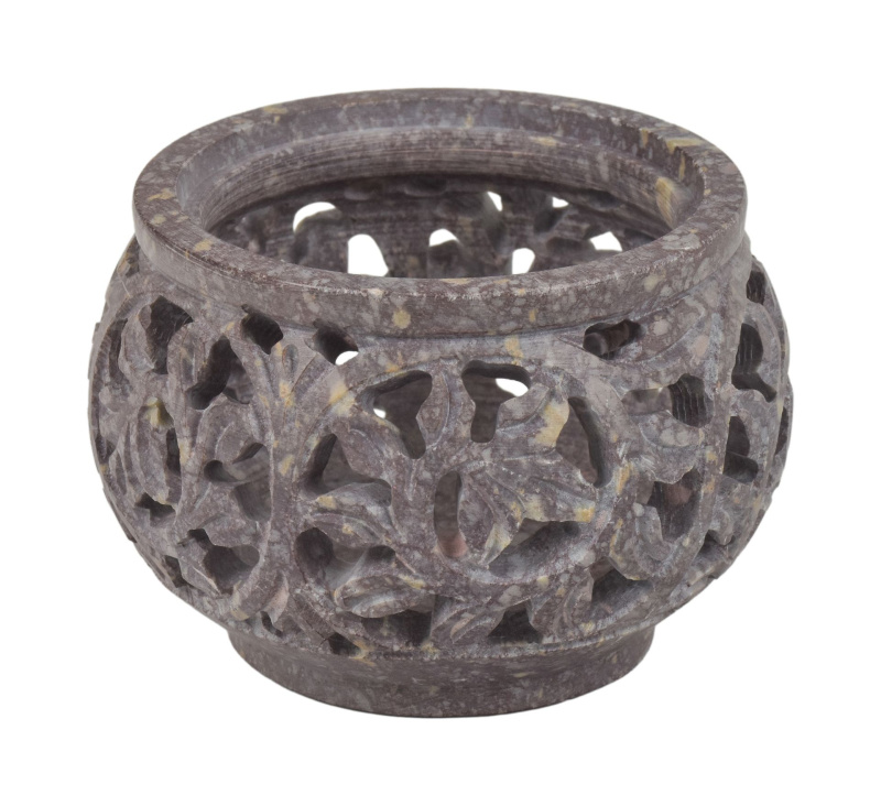 Sanu Babu Kamenný, ručně vyřezávaný svícen, průměr 8cm, výška 5cm (4B)