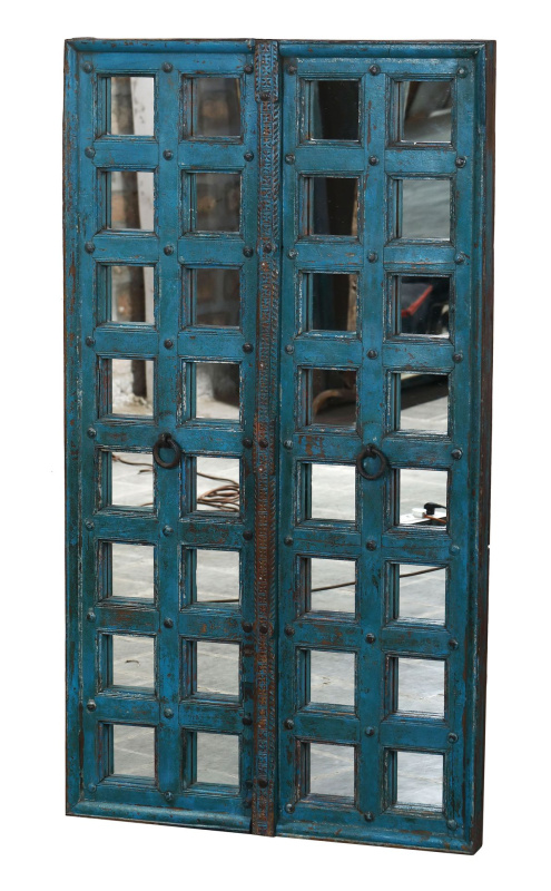 Sanu Babu Zrcadlo v rámu ze staré okenice, 95x8x168cm