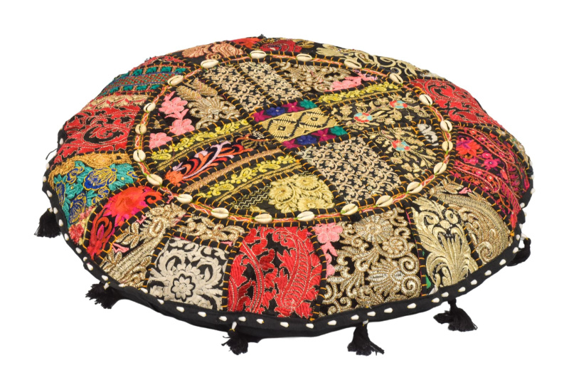 Sanu Babu Meditační polštář z Rádžasthánu, zdobený mušličkami, kulatý, 55x10cm (AV)